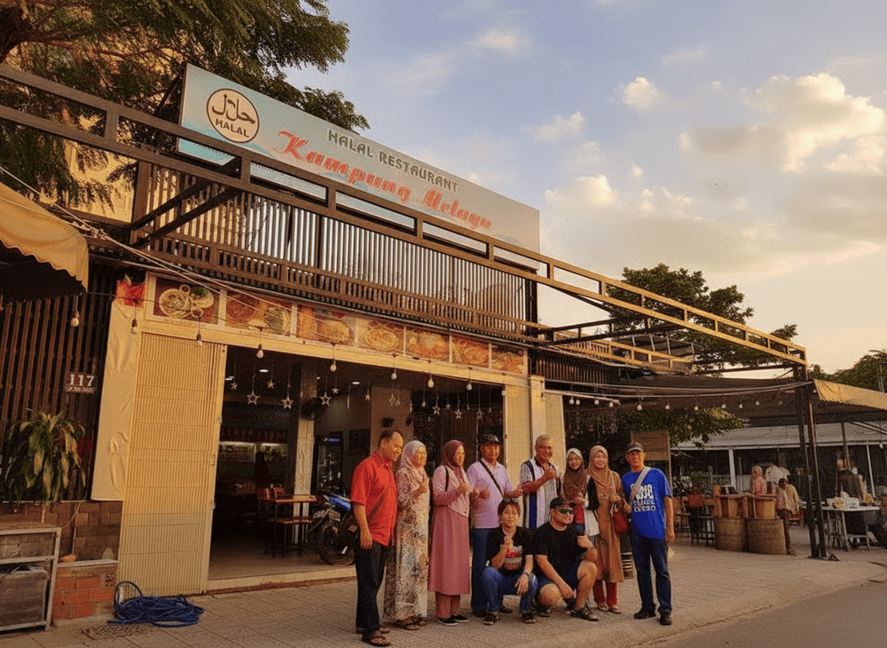 Kampung Melayu serves traditional Malay dishes in a warm and inviting environment